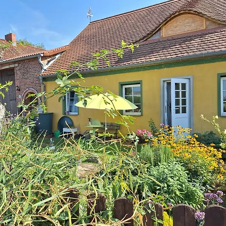 Kleine Ruhige Ferienwohnung, Monteurzimmer 아파트 *